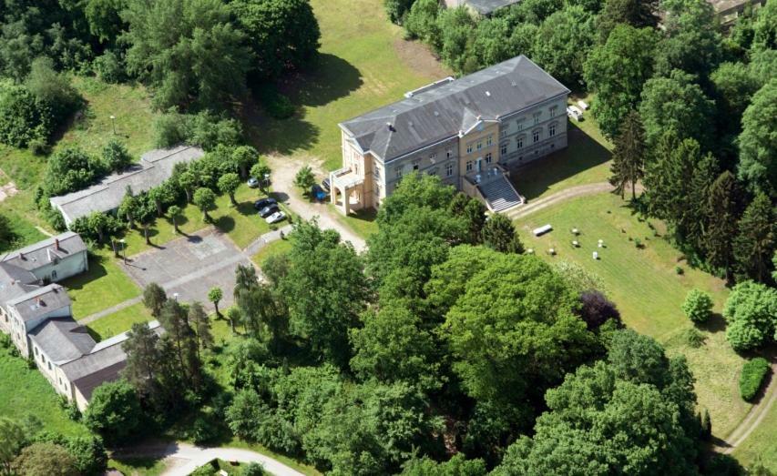 Schloss Tressow Bobitz Экстерьер фото